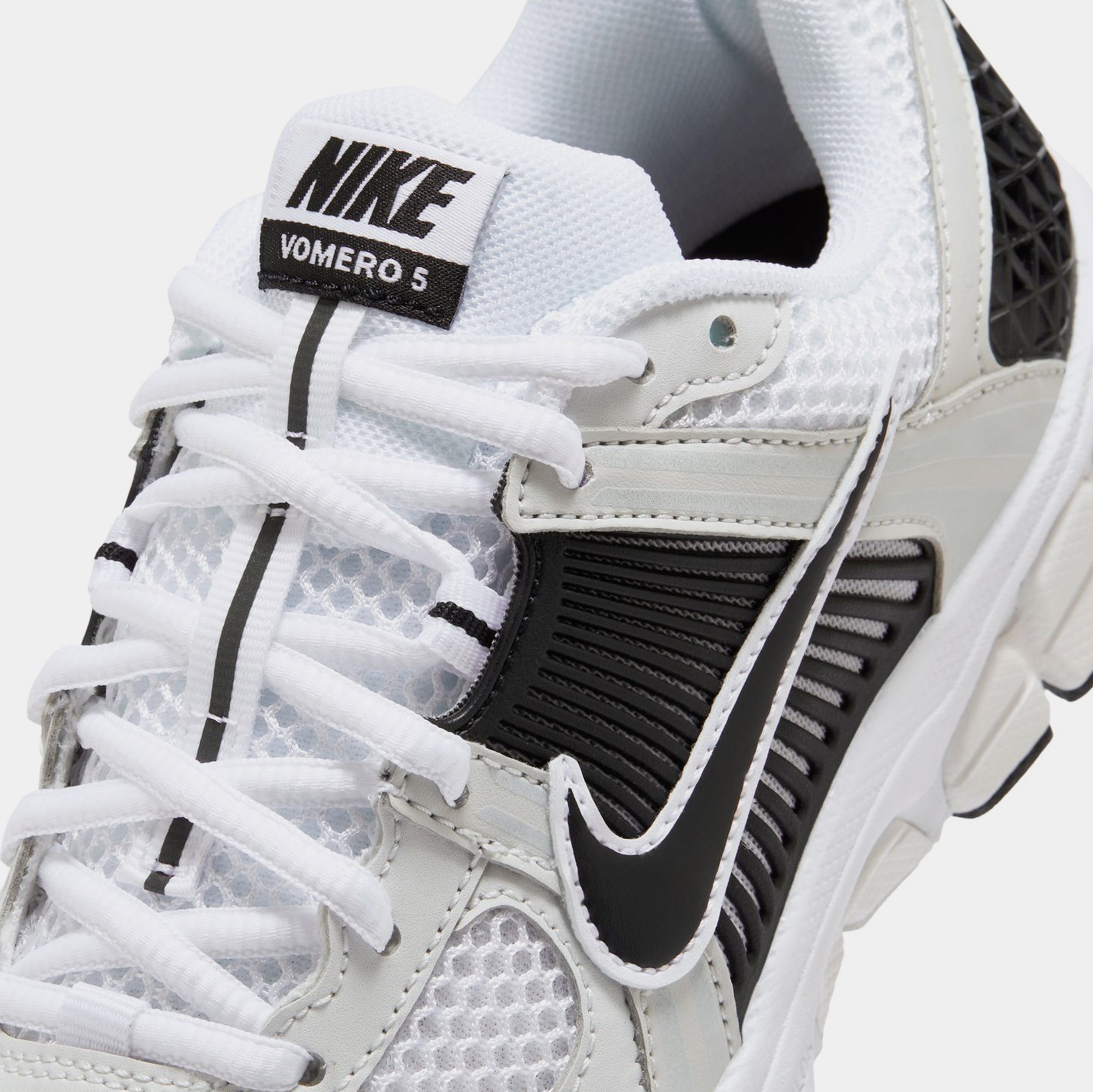 Nike Zoom Vomero 5 Grade School Running Shoes Pure Platinum Summit