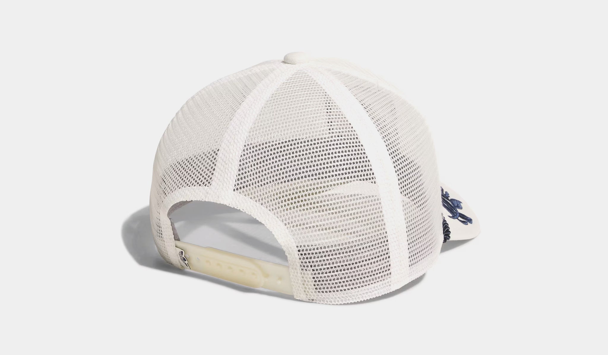 adidas Major Mesh Trucker Mens Hat White Navy JK5445 – Shoe Palace