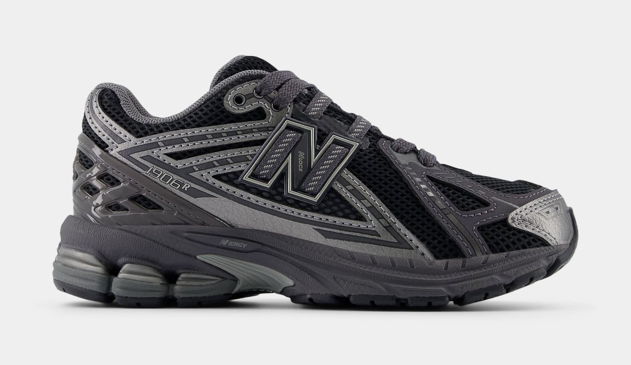 feefa9867734c7a3bc43f84bec97bf