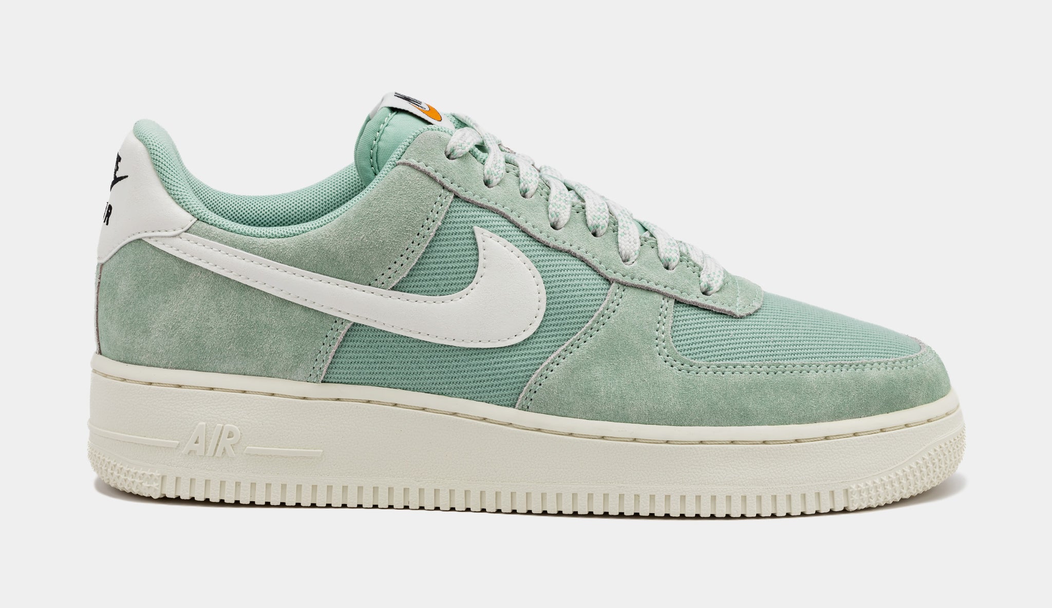 Nike Air Force 1 '07 LV8 in Green - Size 12