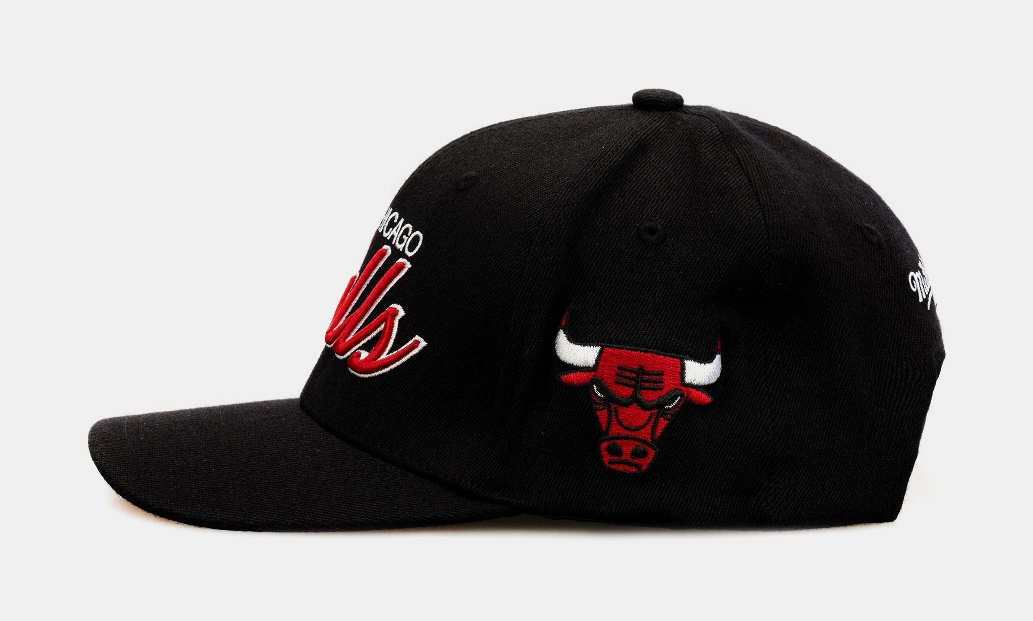 Chicago Bulls Script Mitchell & Ness NBA Snapback Hat
