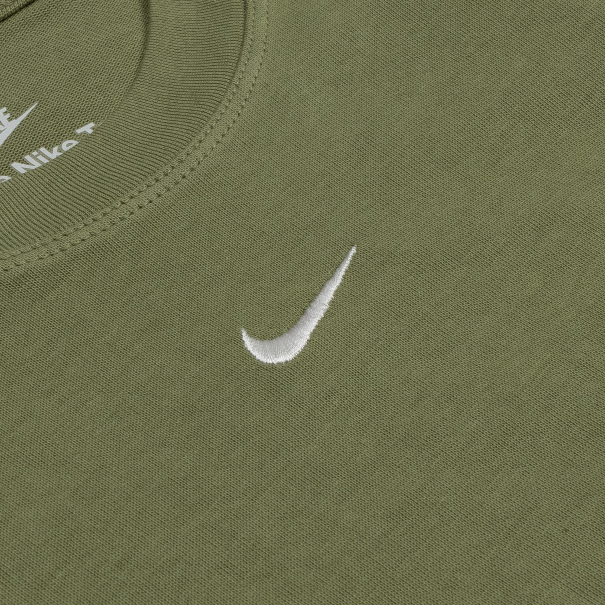 Palace Nike Short DD1237-334 – Boxy Shirt NSW Shoe Womens Essentials Sleeve Green