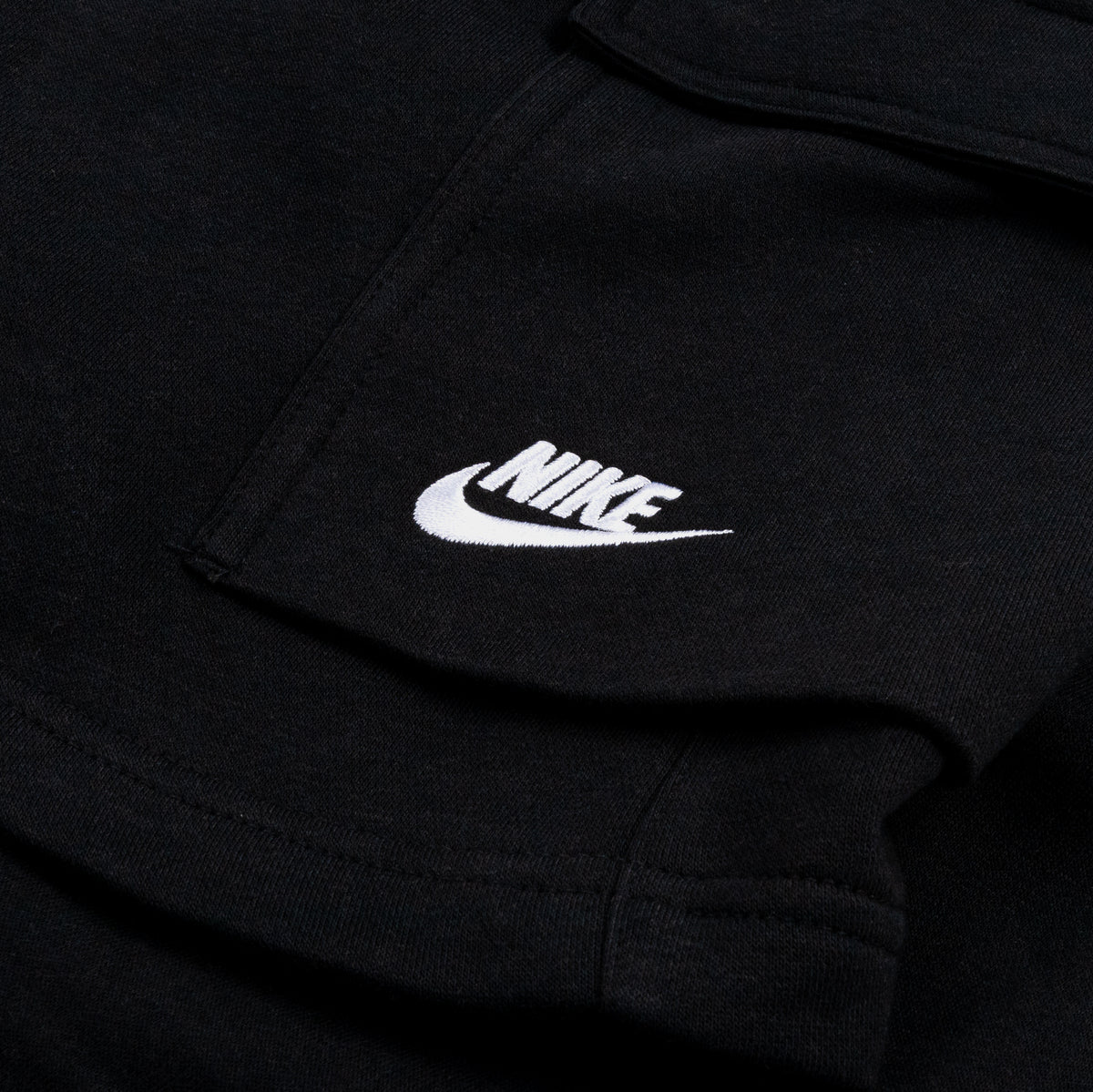 Nike NSW Club Cargo Fleece Mens Shorts Black CZ9956-010 – Shoe Palace