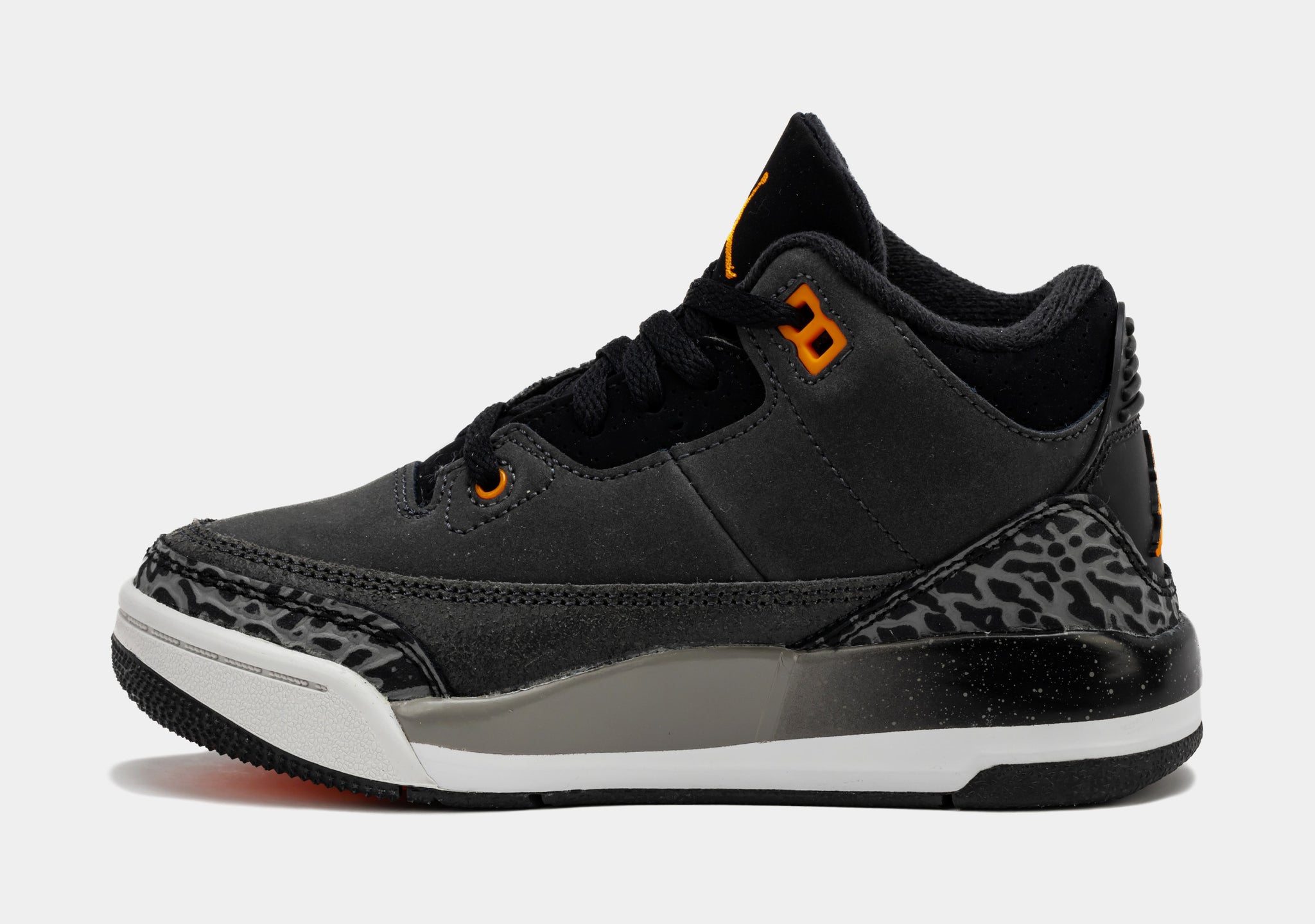 Jordan 3s “Fear” men’s sz 10.5 Amazon.com | Jordan Mens Air 3  main image 2