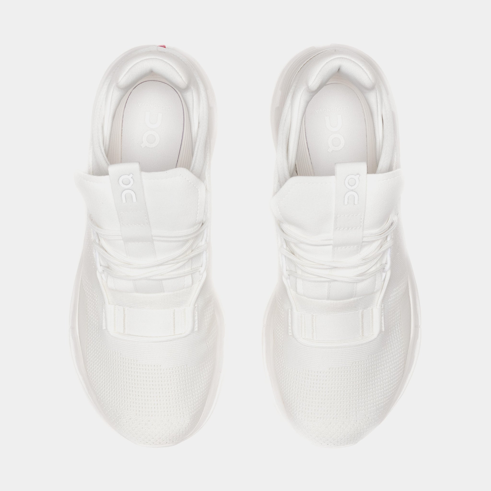 On Cloudnova Mens Running Shoes Undyed White White 26.98227  display picture 3