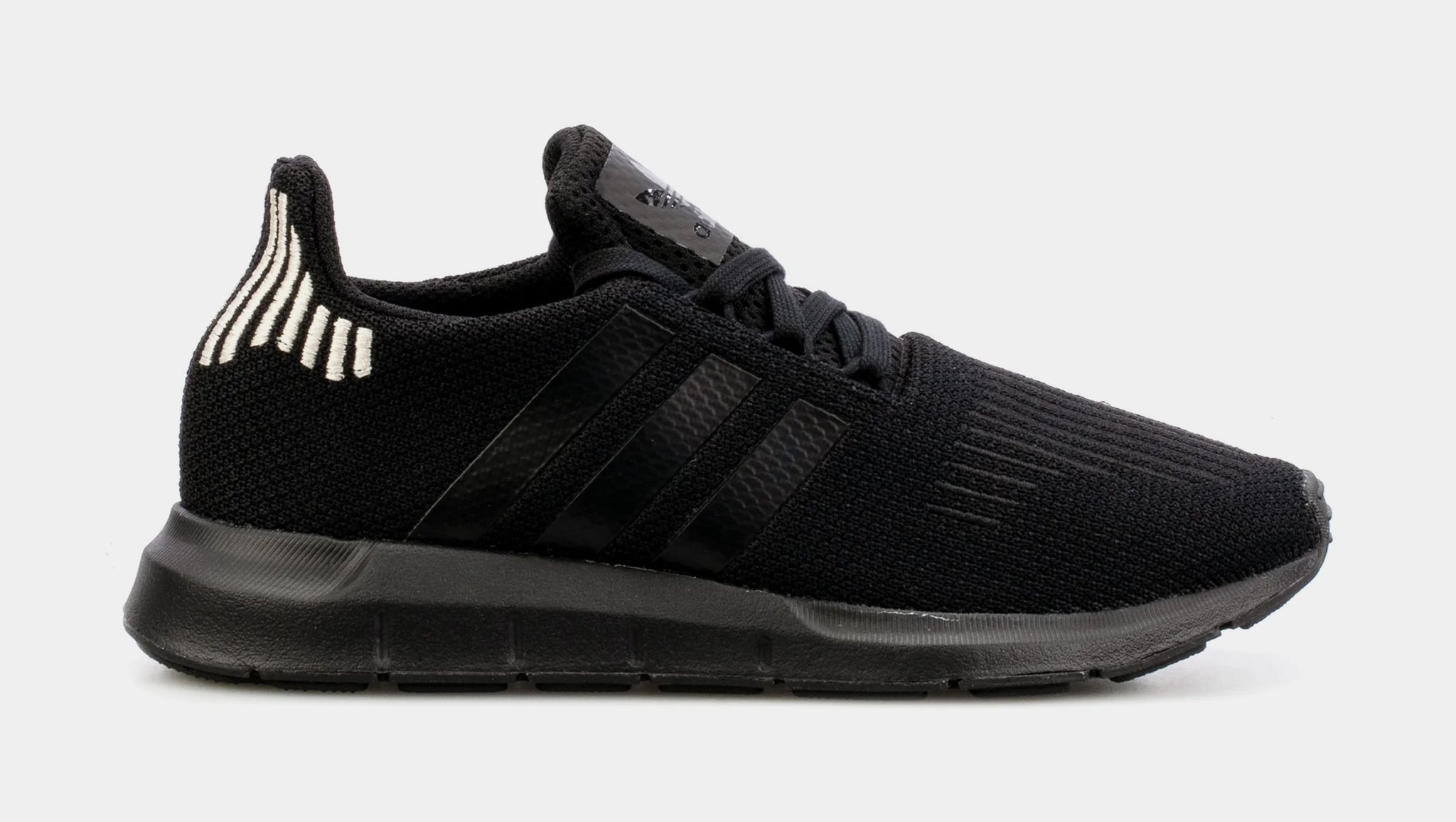Black adidas trainers swift run Clearance