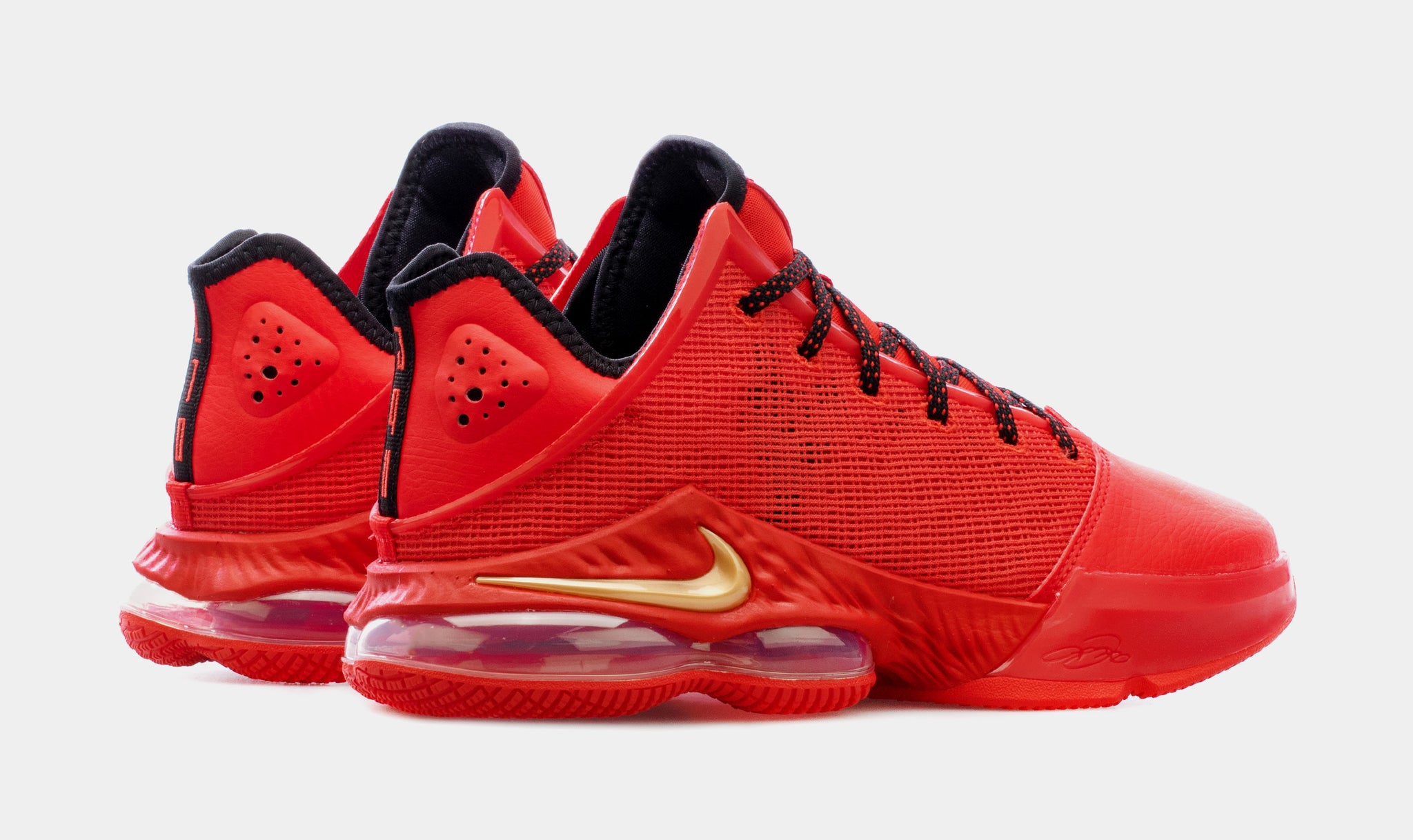 Mens Red Basketball Shoes.