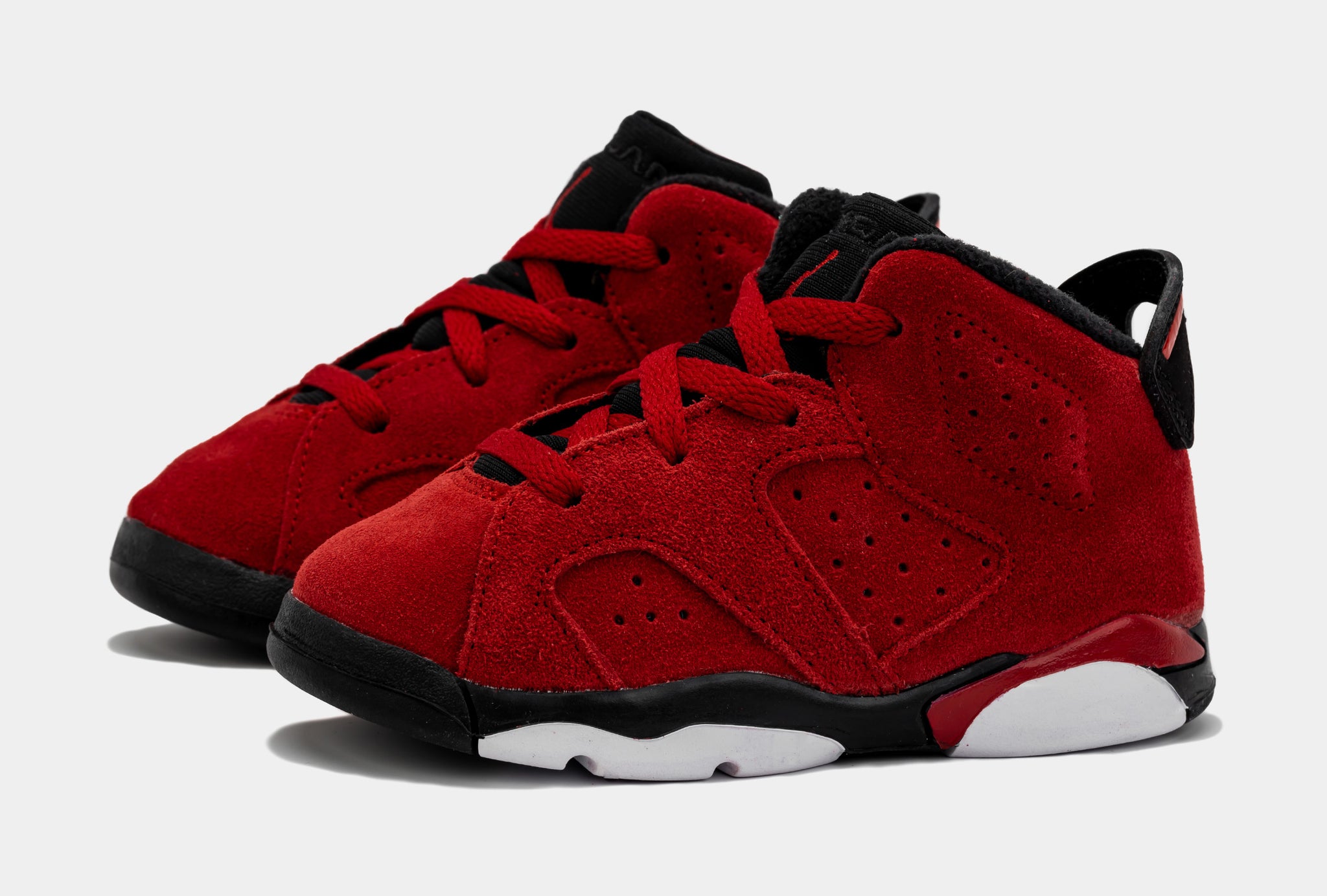 Red jordan shoes for boys Clearance