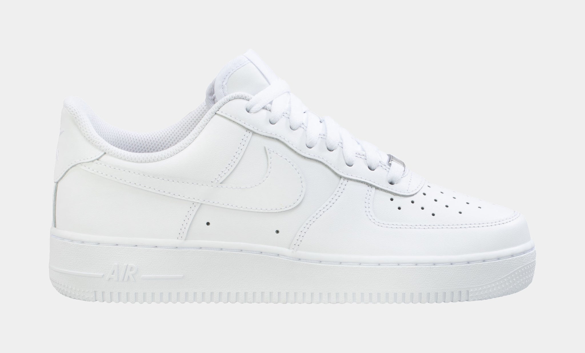 Nike Men's Air Force 1 Low 07 Leather Sneakers