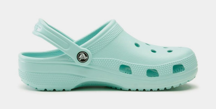 Crocs Classic Clog Mens Sandals Green 10001-3VS – Shoe Palace display picture 3