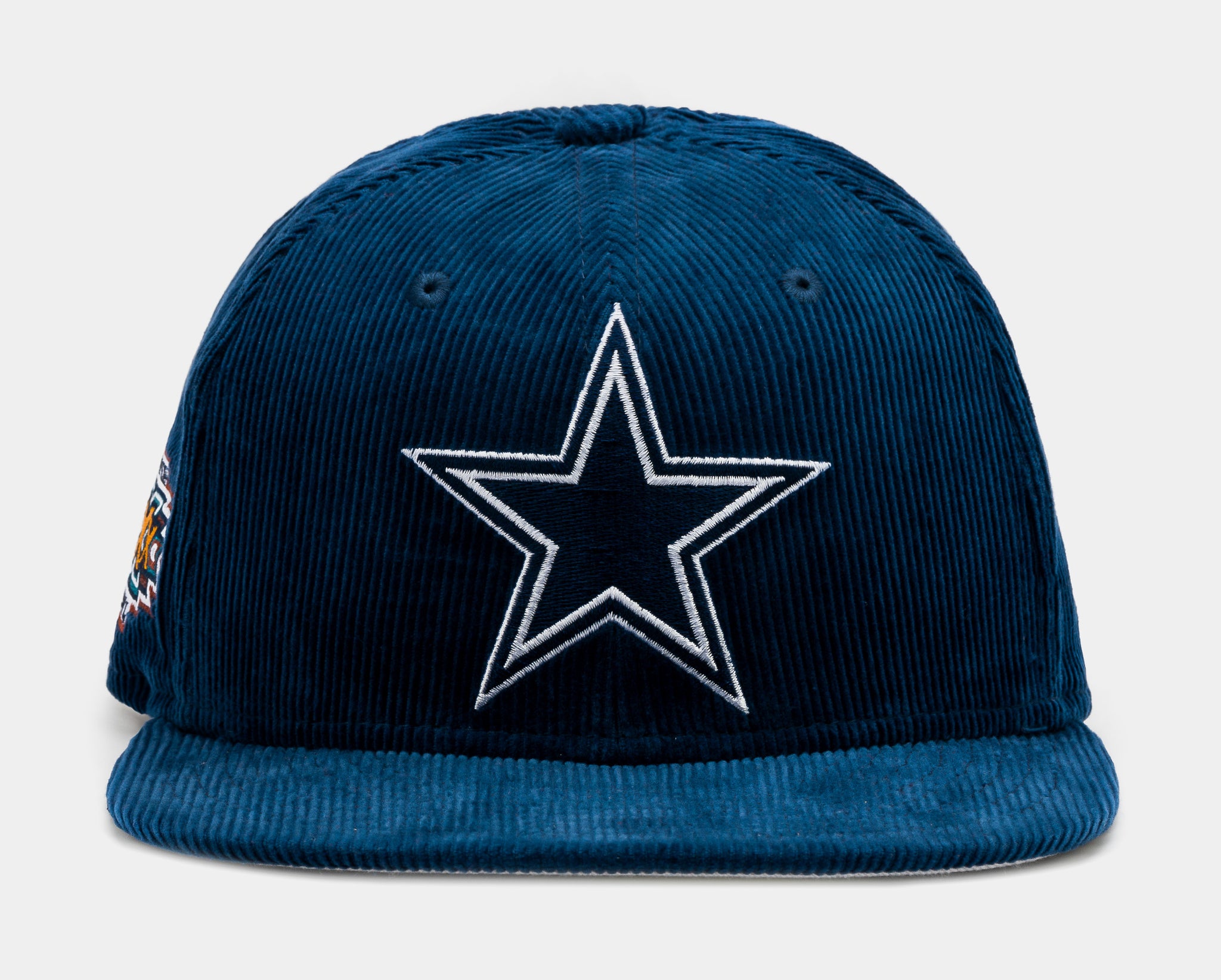 DCM Apparel Dallas Cowboys Throwback Corduroy 59Fifty Fitted Mens Hat Navy  White 230310677 – Shoe Palace