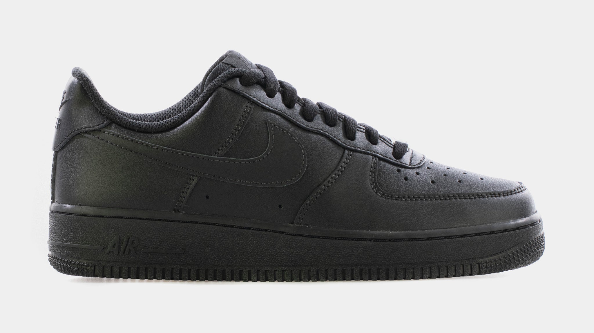 black airforce 1 shoes