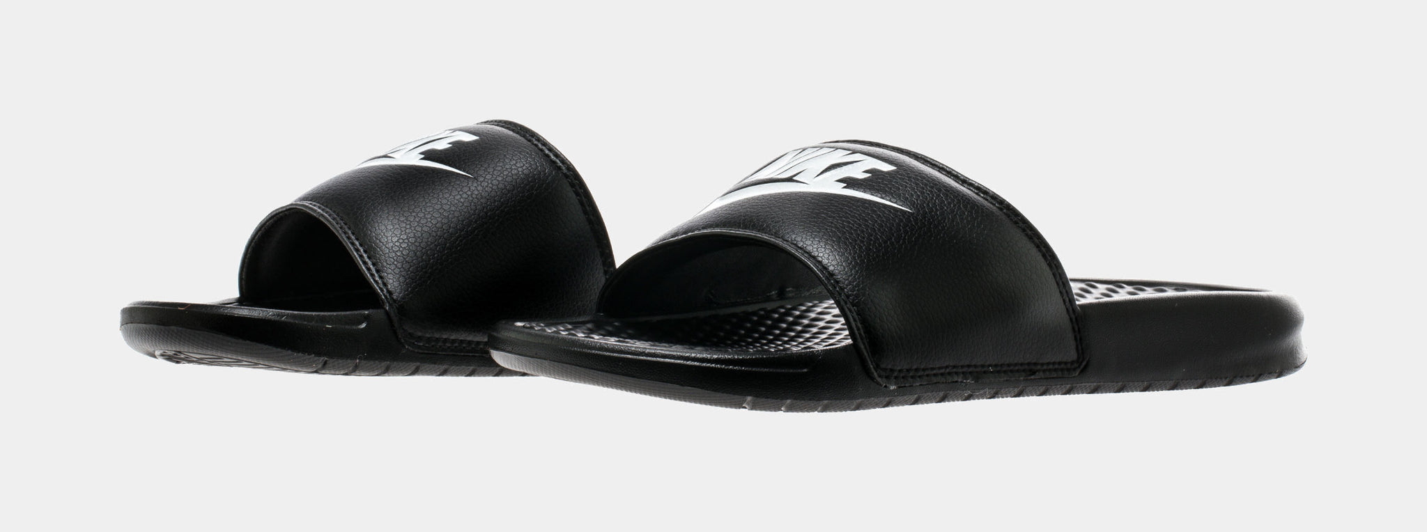 wafer tyveri Seaboard Nike Benassi Swoosh Mens Slide Sandal Black 343880-090 – Shoe Palace