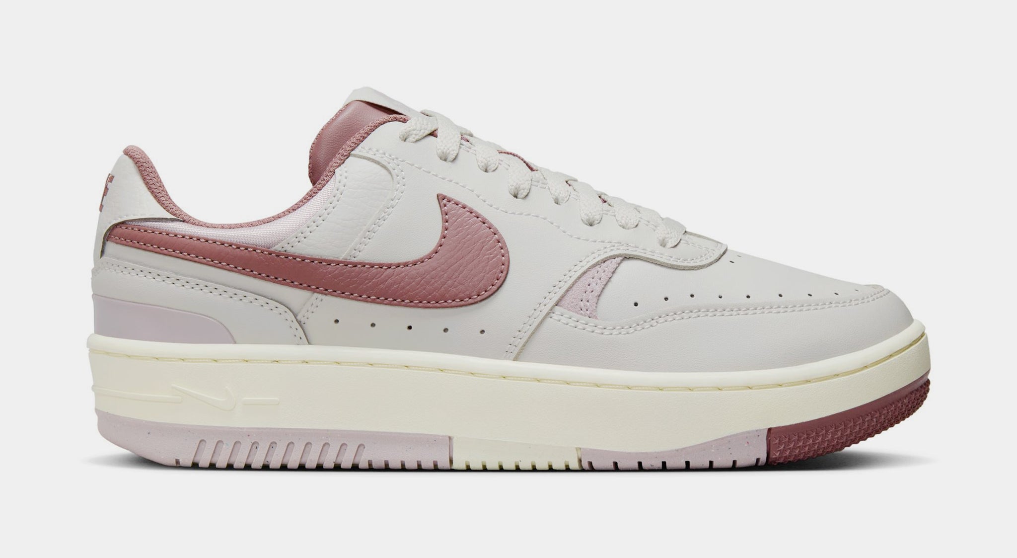 Nike Gamma Force Womens Basketball Shoes Light Bone Smokey Mauve