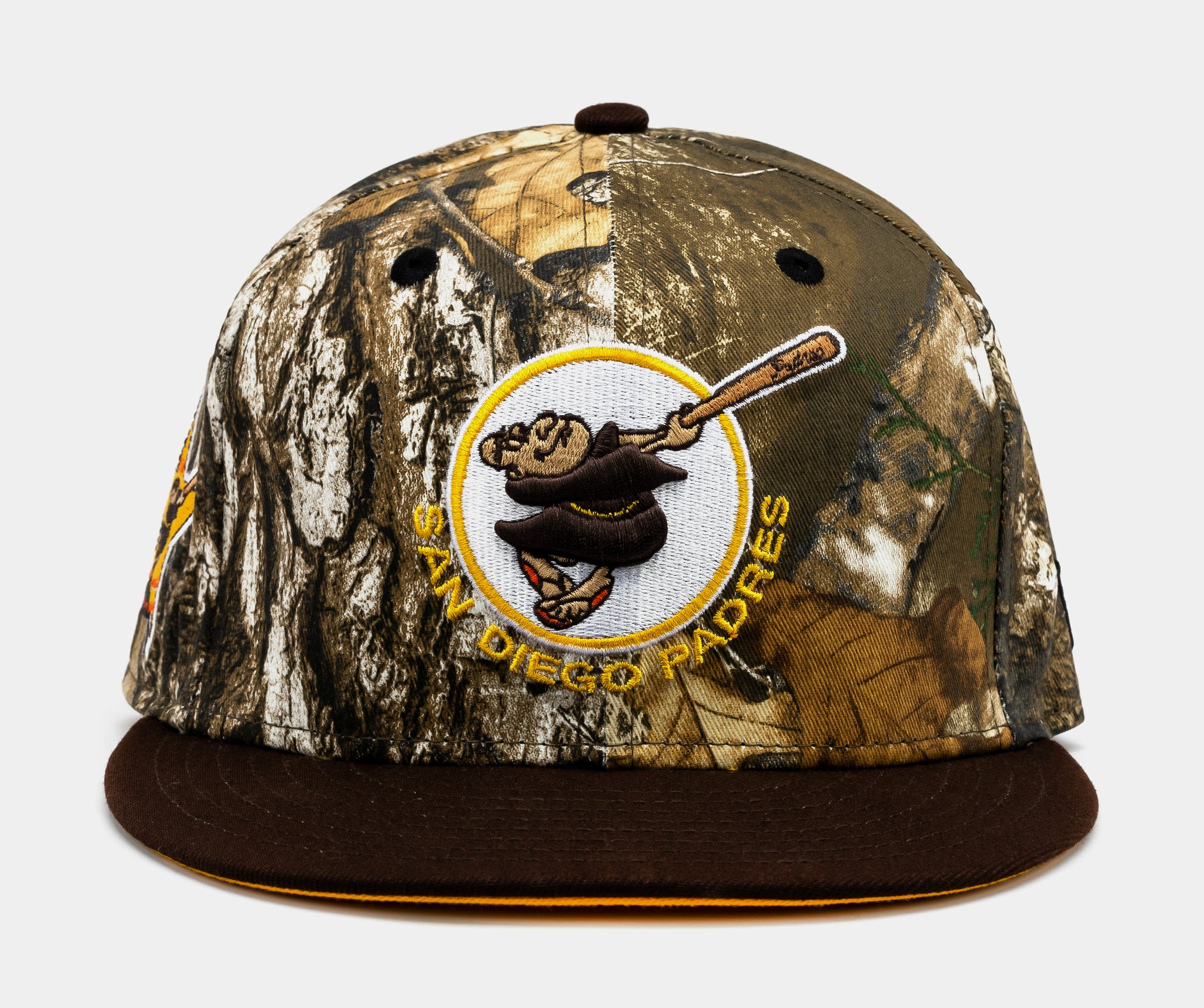 San Diego Padres Custom Camo Hat – Sparkly Gold Star Baseball Cap Custom NEW ERA CAPS MLB San Diego Padres 950 Camo Snapback 60587175  main image 3