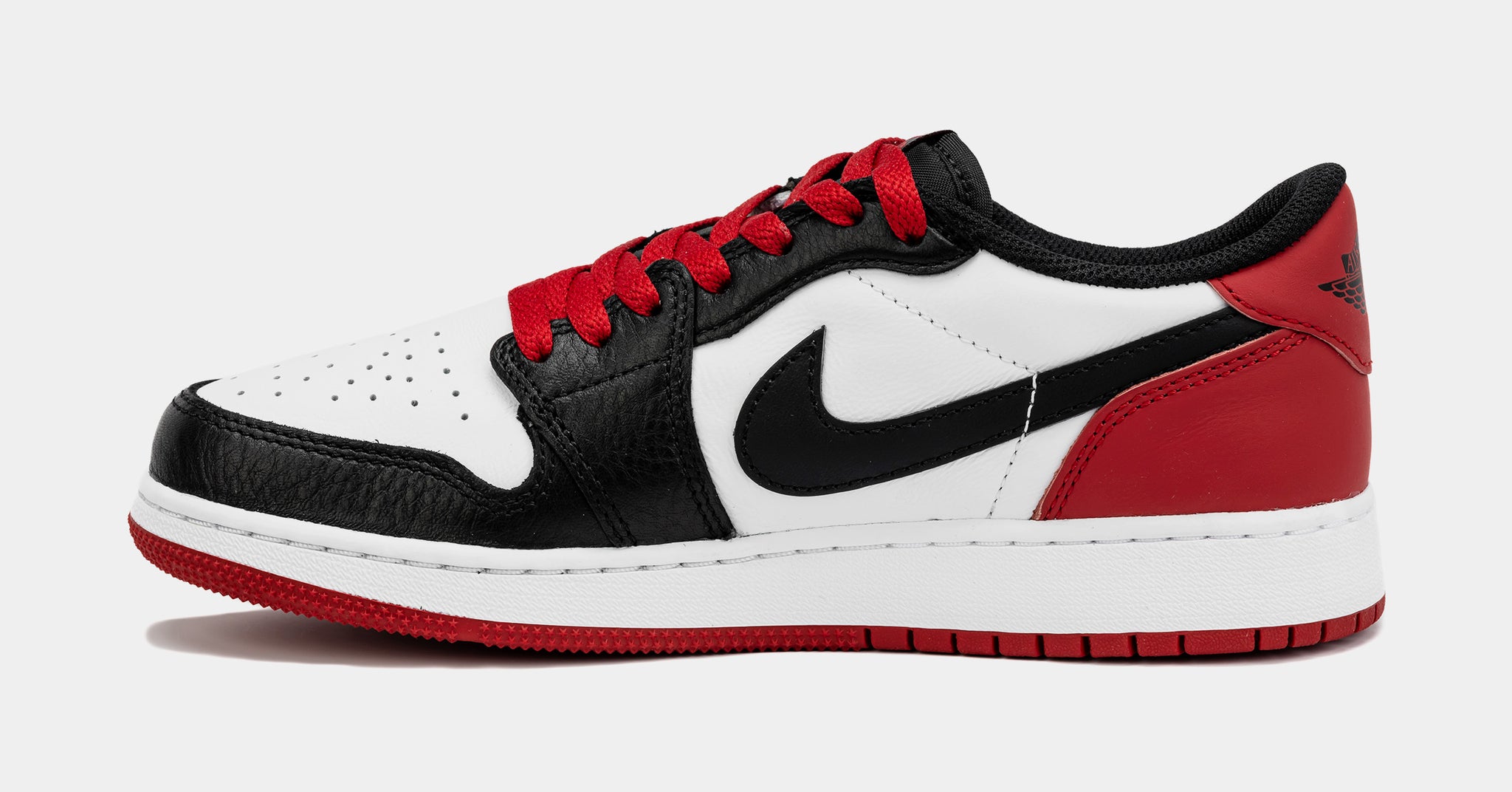 Jordan Air Jordan 1 Retro Low OG Black Toe Grade School Lifestyle