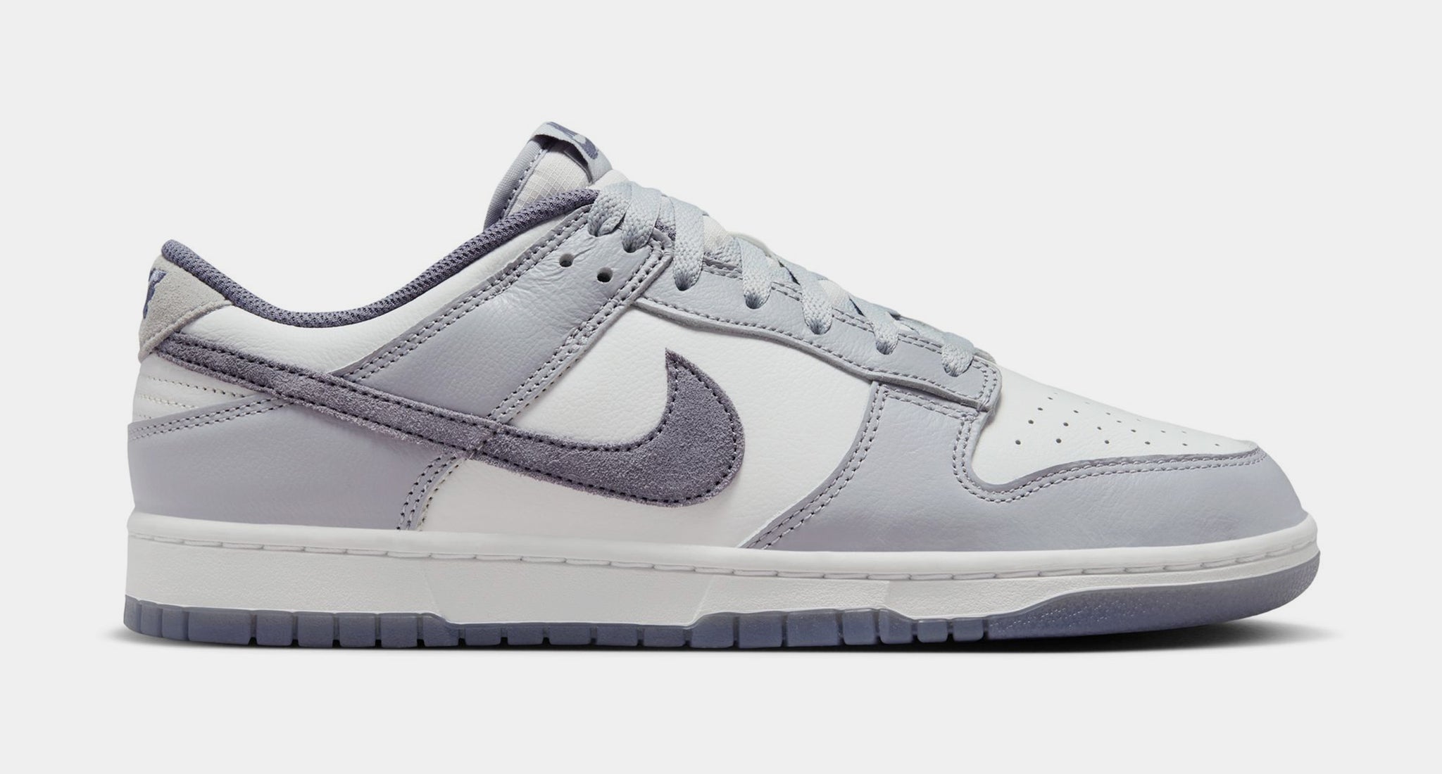 nike dunk low trainers in grey and white