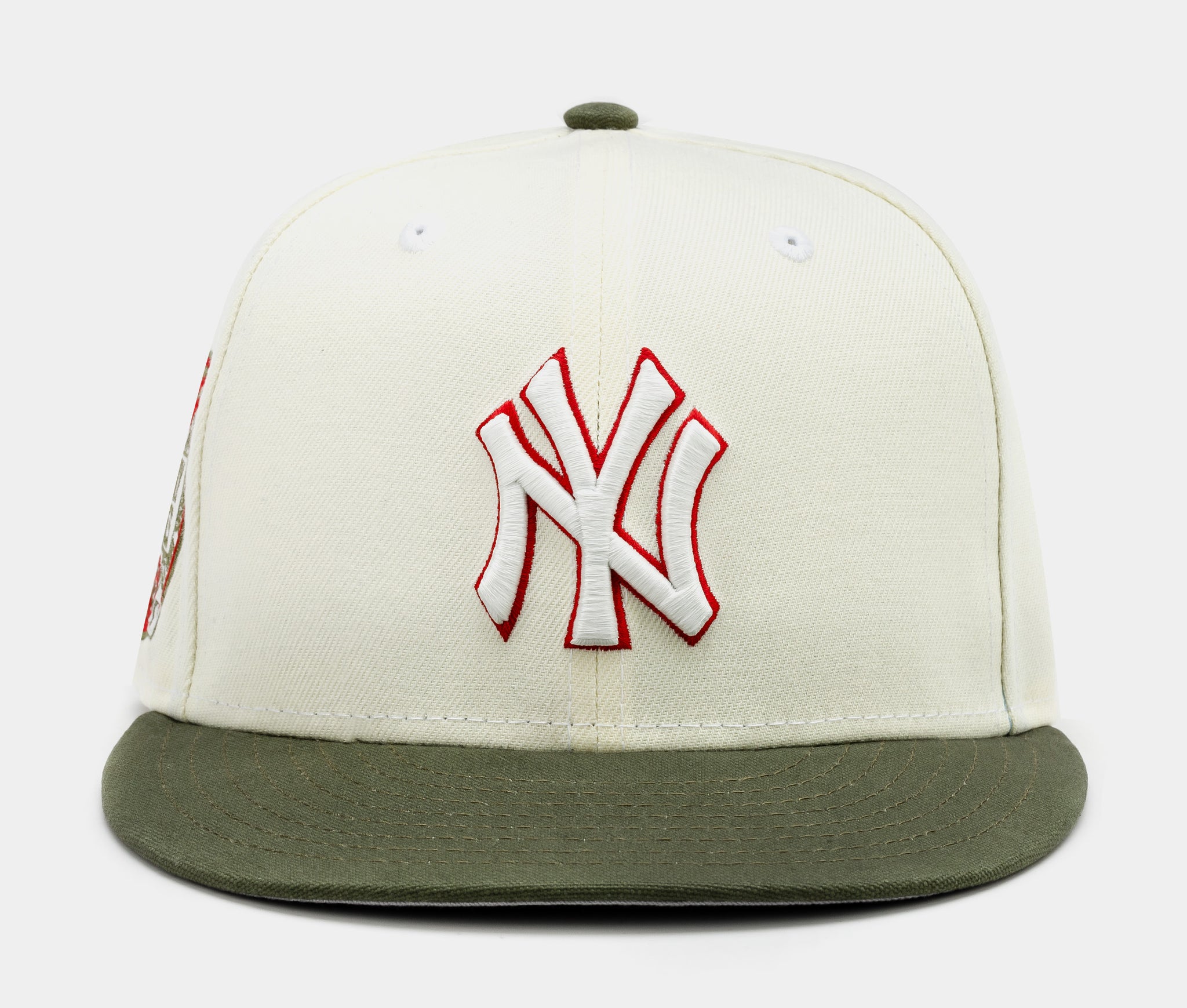New Era Shoe Palace Exclusive New York Yankees Chrome Olive 59FIFTY Fitted Mens Hat (Beige/Olive)