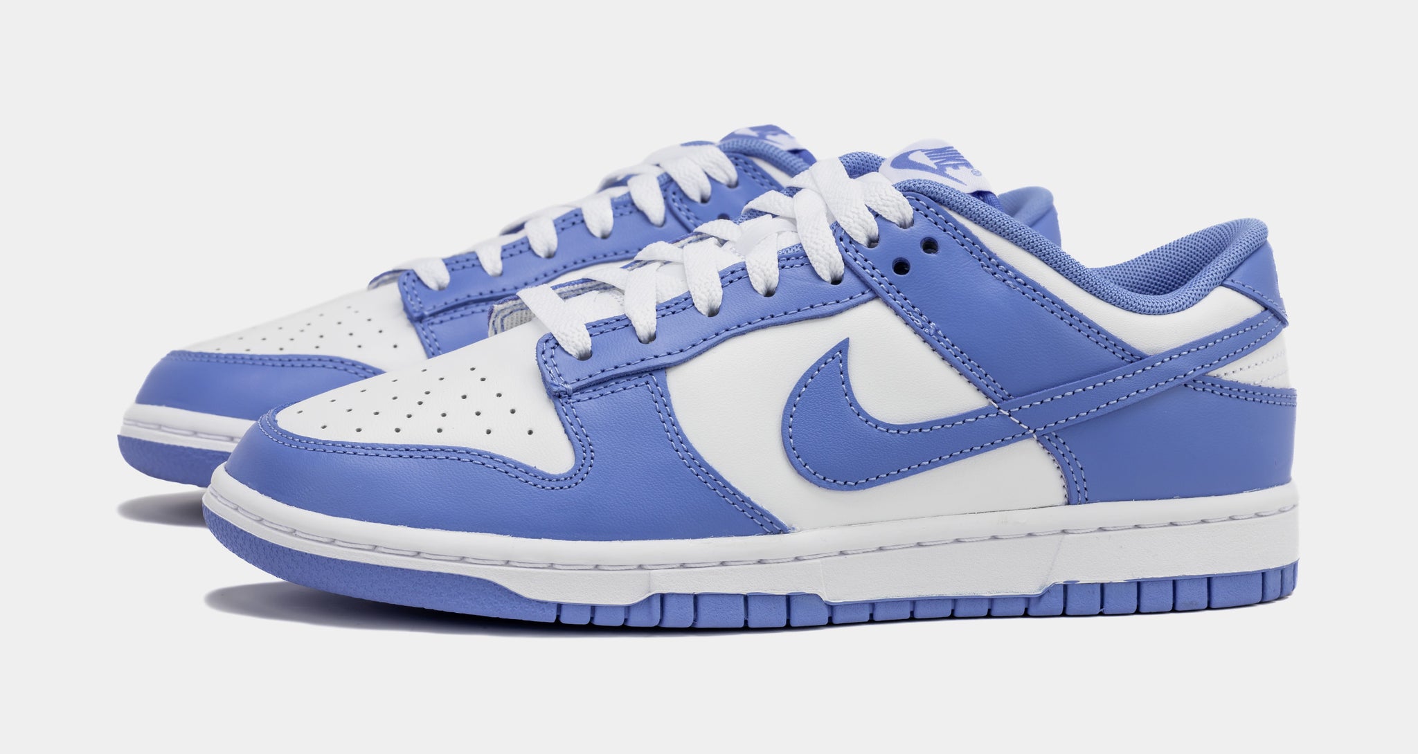 Low dunks blue and white Clearance