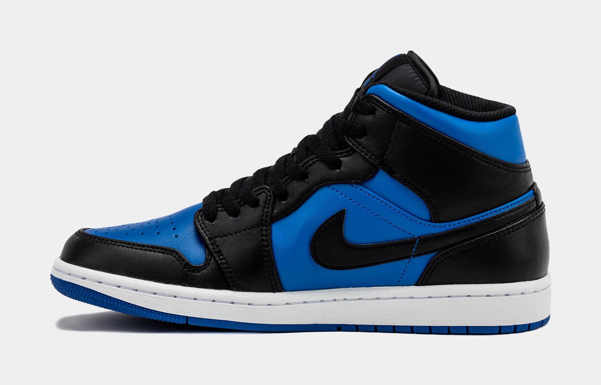 Jordan retro 1 black and blue Clearance