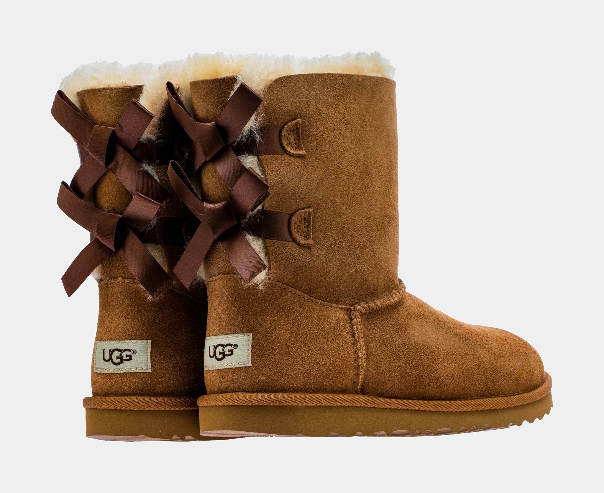 UGG Classic Bailey Bow 2 Grade School Boot Chestnut Brown 1017394K CHE –  Shoe Palace